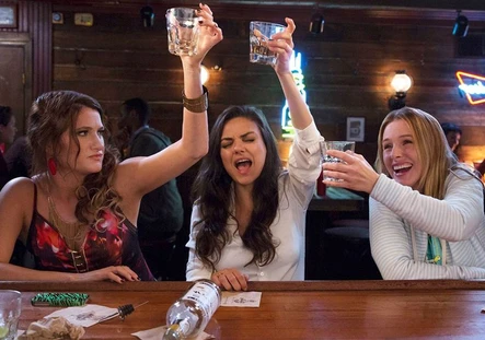 Put the Drinks Down! And Other Ways to Avoid Bruising Post-Injections